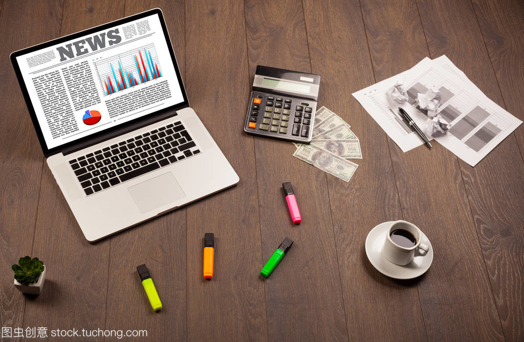 办公桌上的智能伙伴 电脑与笔记本在现代办公中的核心作用